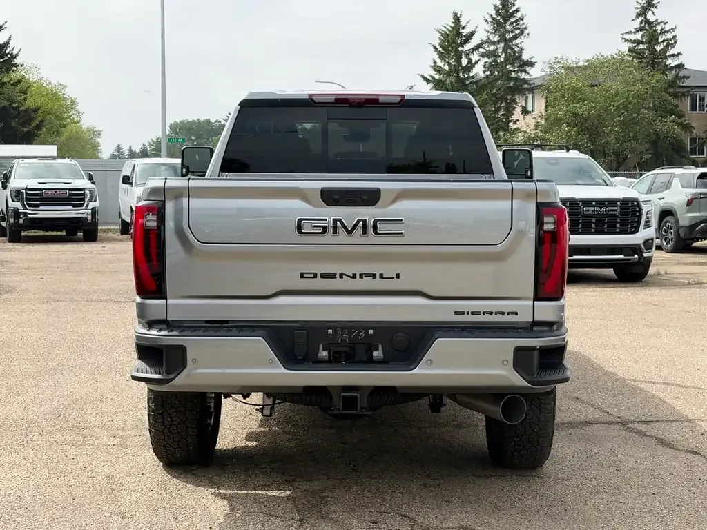 GMC Sierra 2500Hd 2026 photo 4