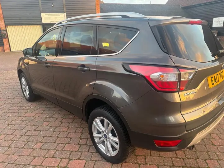 Ford Kuga 2017 photo 5