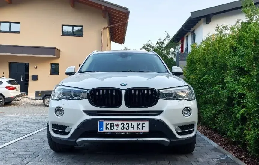BMW X3 2014 photo 2
