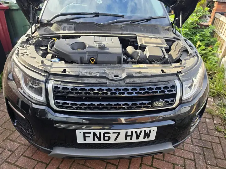 Land Rover Range Rover Evoque 2017 photo 2