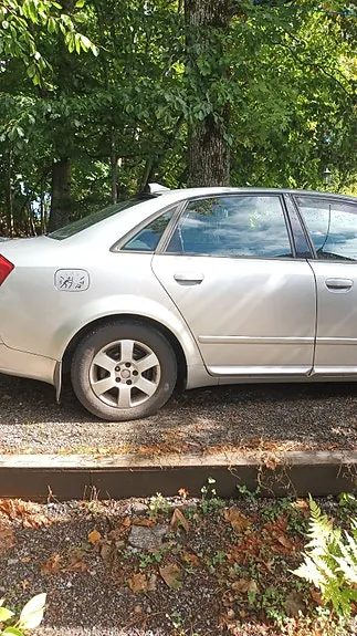 Audi A4 2002 photo 2