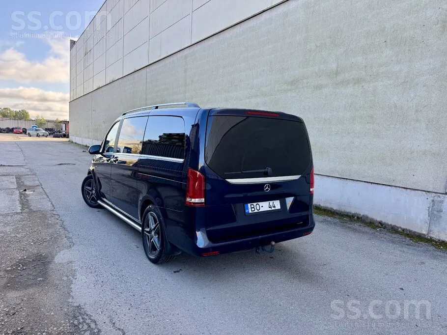 Mercedes-Benz V250 2015 photo 2