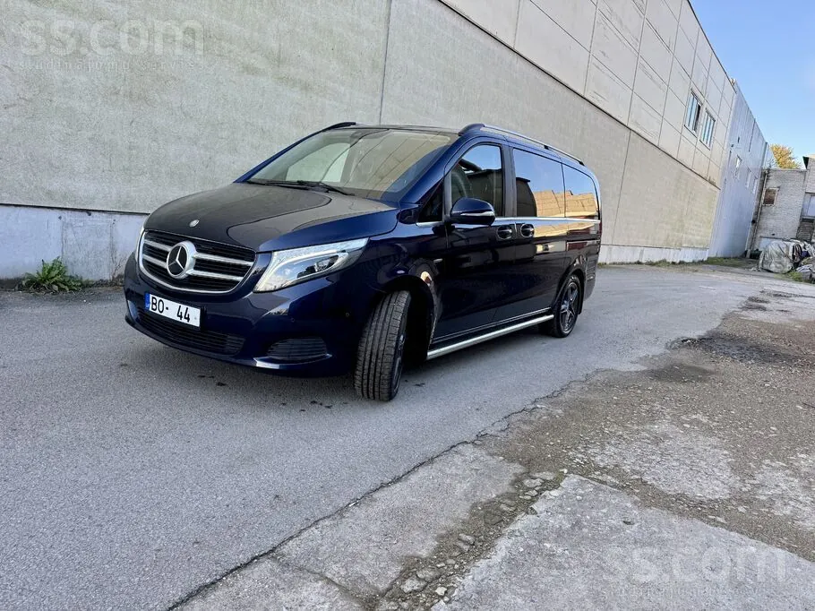 Mercedes-Benz V250