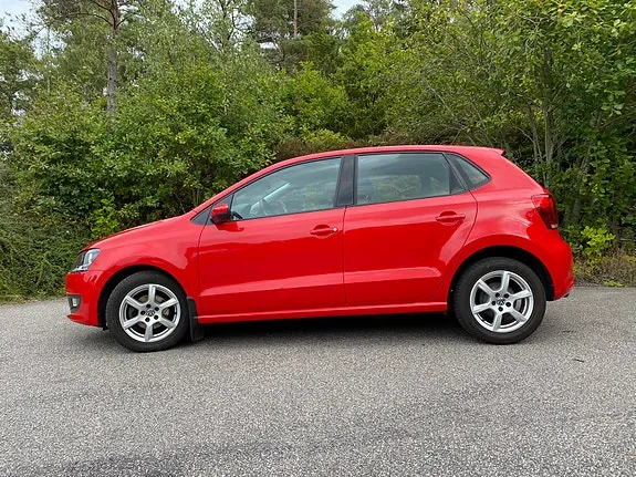 Volkswagen Polo 2012 photo 3