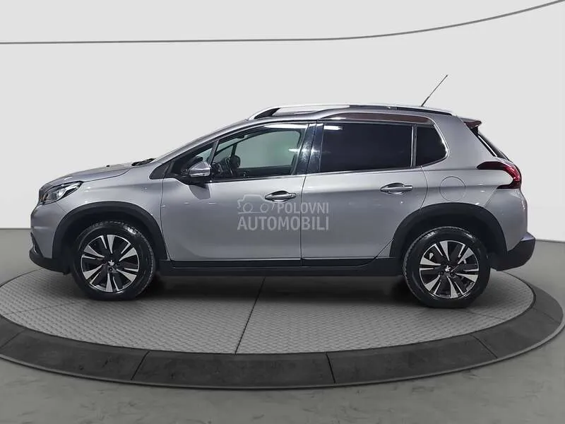 Peugeot 2008 2017 photo 2