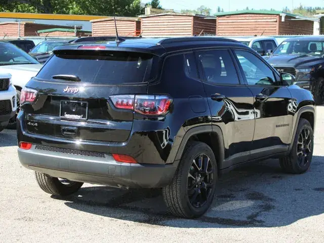 Jeep Compass 2026 photo 4