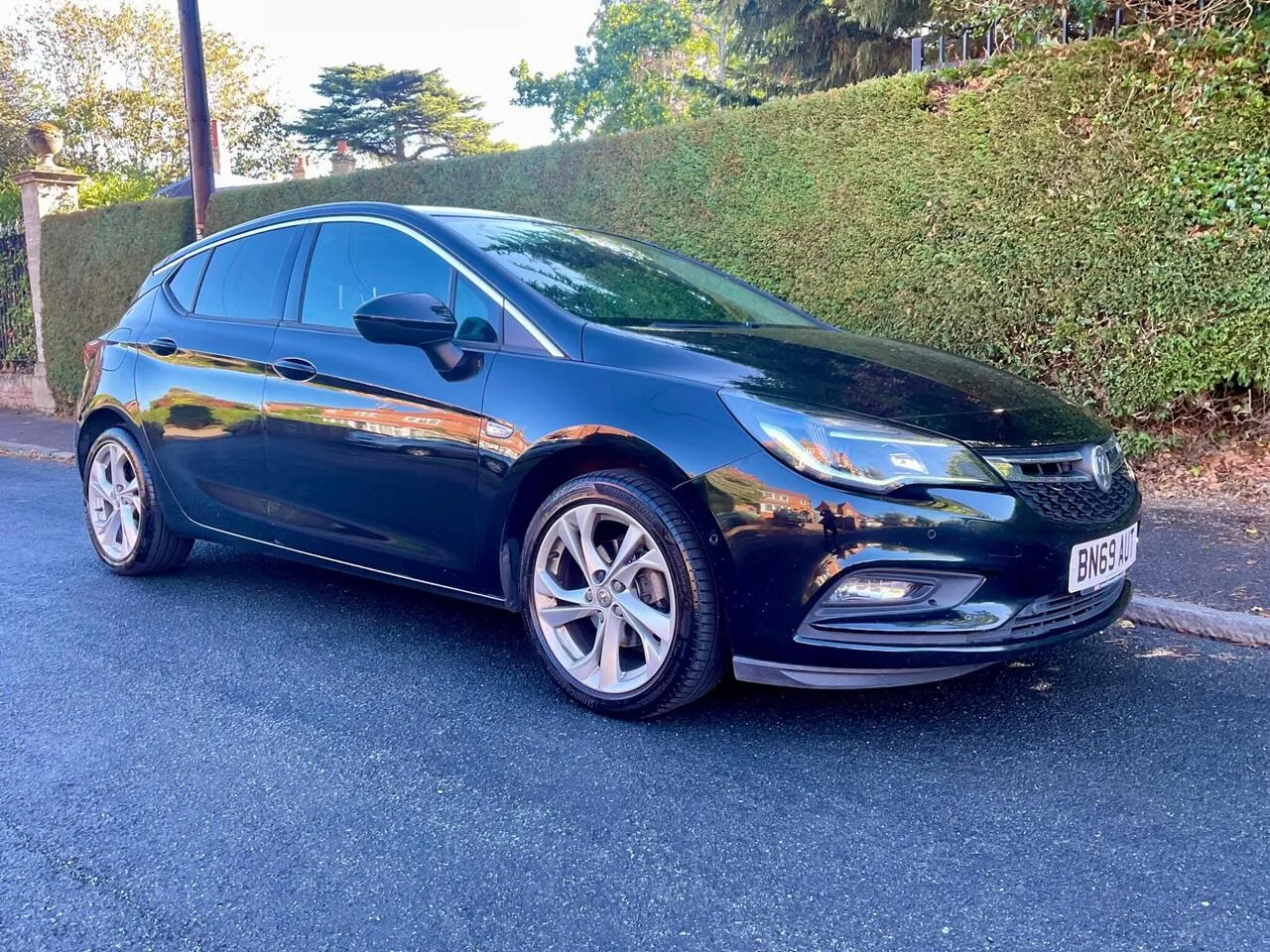Vauxhall Astra 2019 photo 2