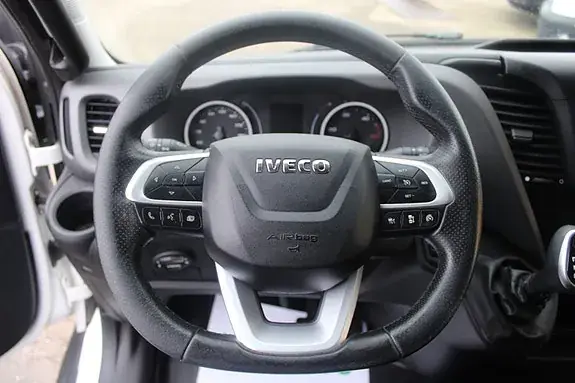Iveco Daily 2022 photo 5
