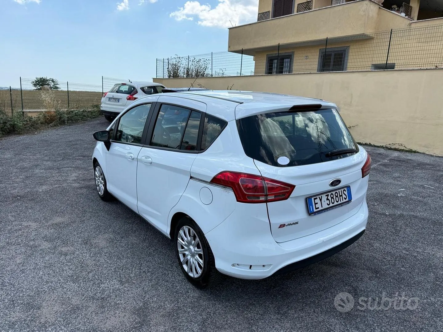 Ford Ecosport 2015 photo 2