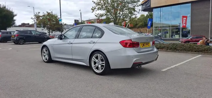 BMW 3 Series 2017 photo 5