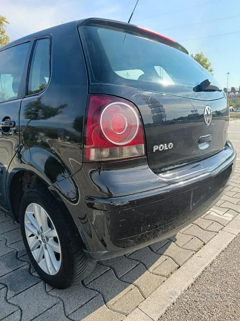 Volkswagen Polo 2008 photo 4