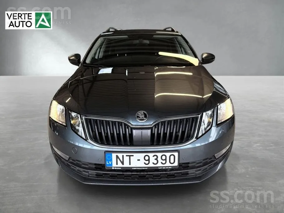 Skoda Octavia 2019 photo 2