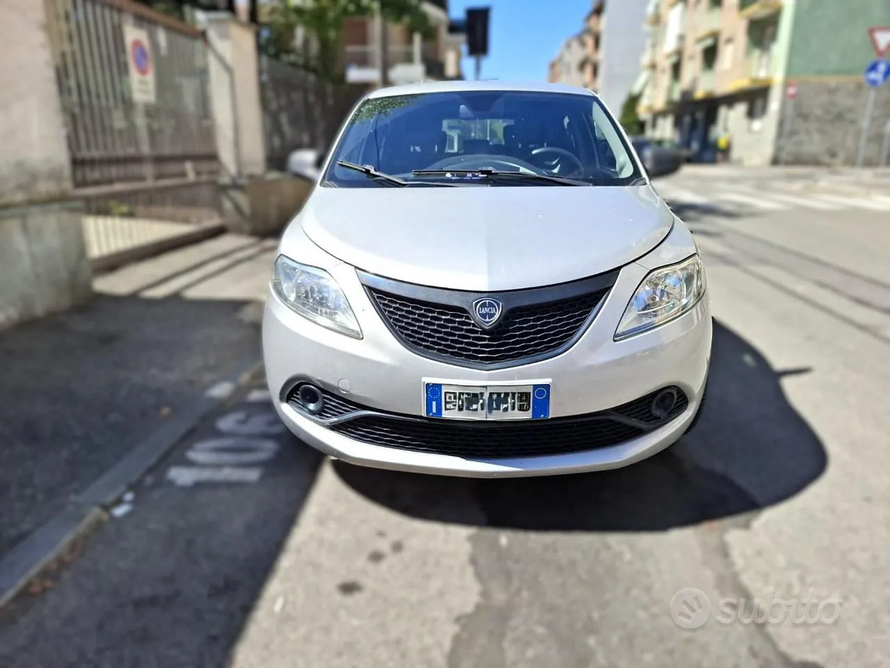 Lancia Ypsilon 2018 photo 2