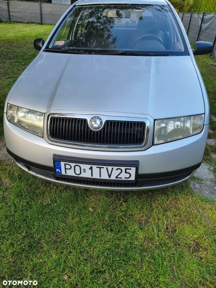 Skoda Fabia 2002 photo 2
