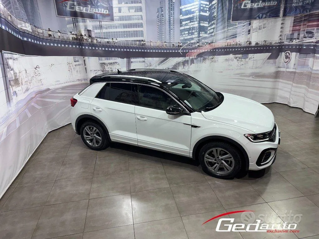 Volkswagen T-Roc 2024 photo 4