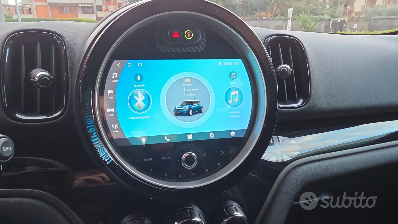 Mini Mini Countryman 2017 photo 2