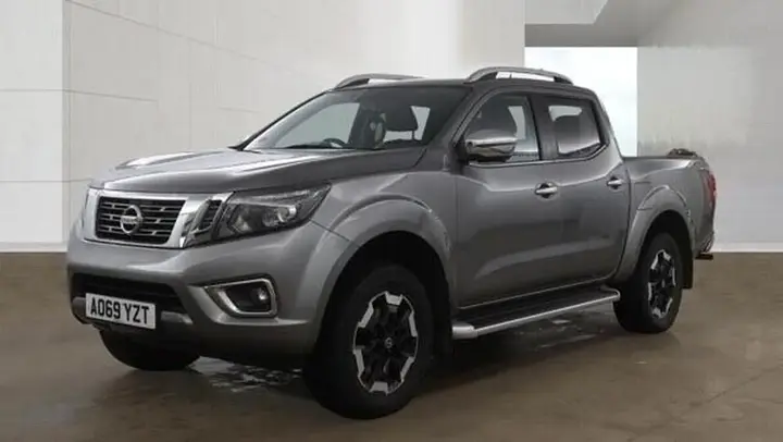 Nissan Navara 2019 photo 2