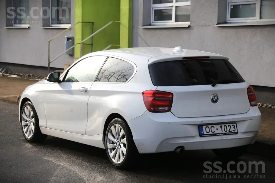 BMW 118 2013 photo 5