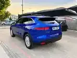 Jaguar F-Pace 2017 photo 4