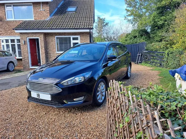 Ford Focus 2018 photo 3