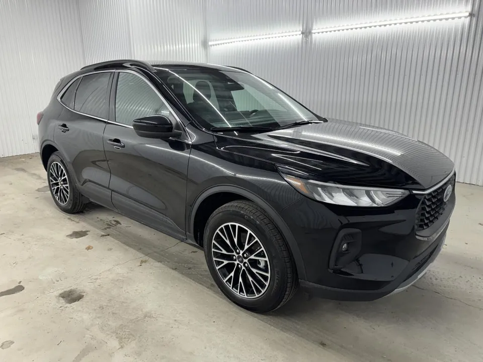 Ford Escape 2025 photo 3
