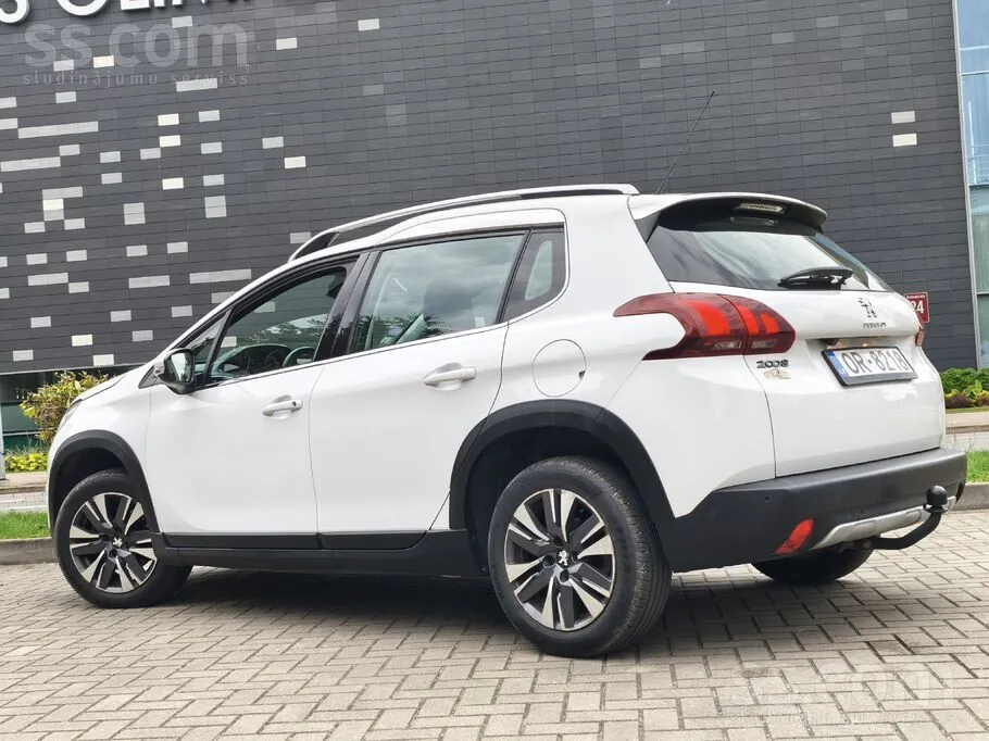 Peugeot 2008 2018 photo 3