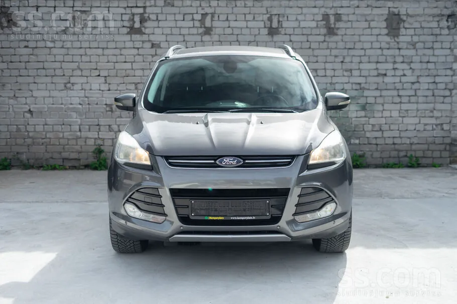 Ford Kuga 2013 photo 2