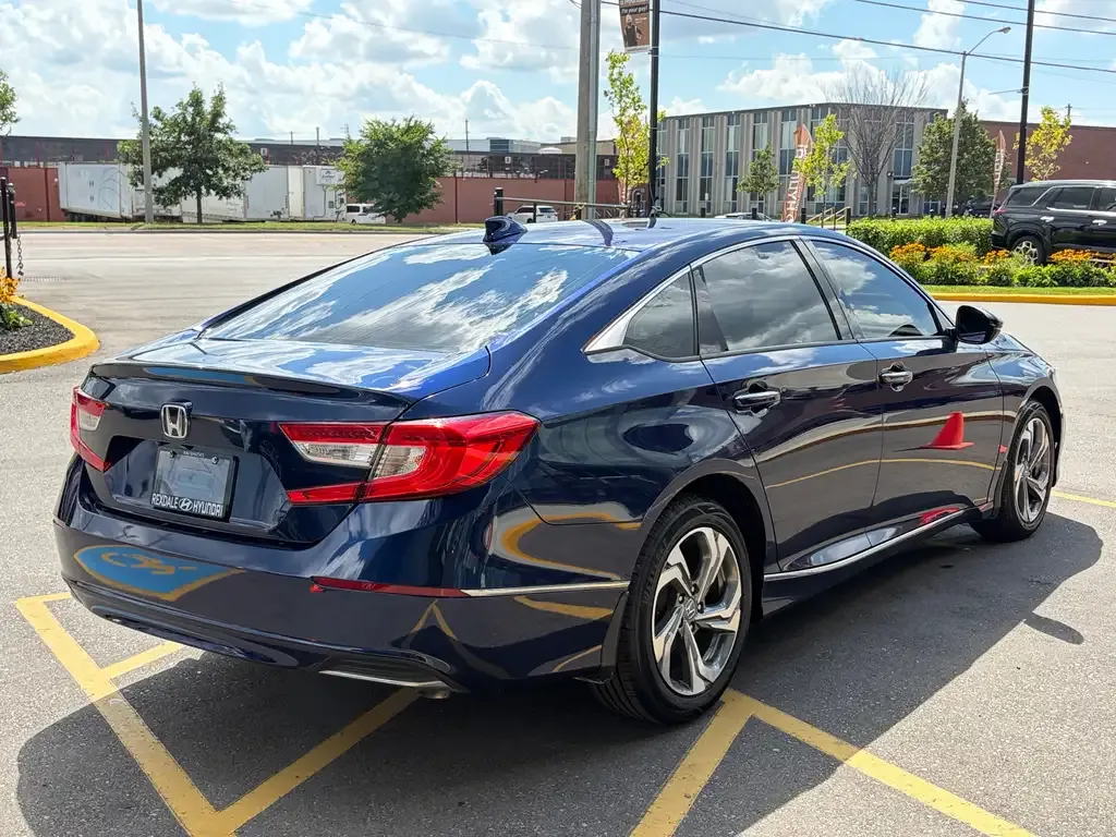 Honda Accord 2020 photo 5