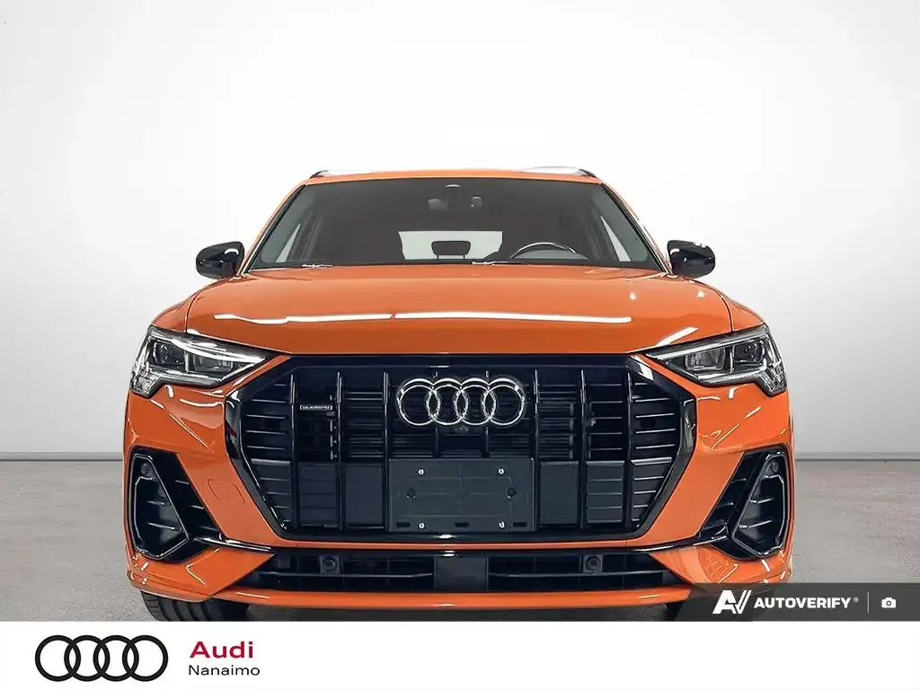 Audi Q3 2024 photo 2