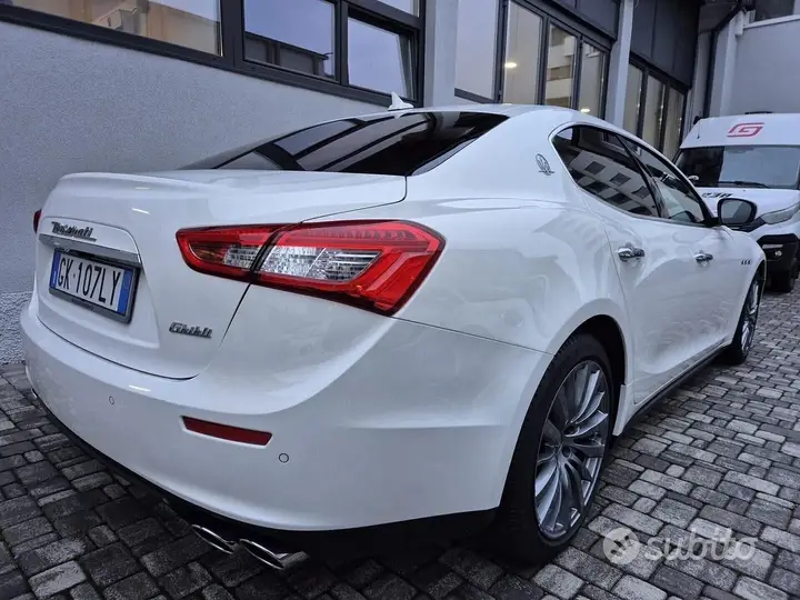 Maserati Ghibli 2017 photo 4