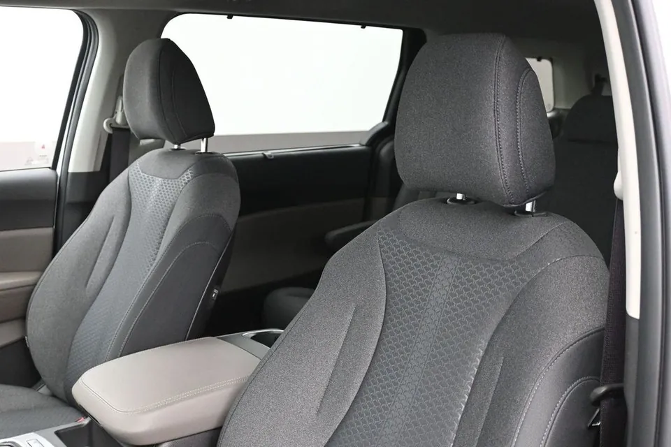 Kia Carnival 2026 photo 4