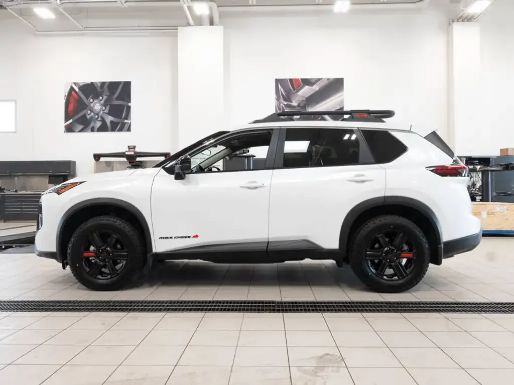 Nissan Rogue 2026 photo 2