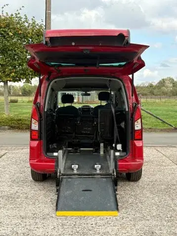 Citroen Berlingo 2017 photo 2