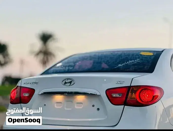 Hyundai Avante 2009 photo 4