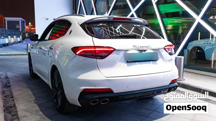 Maserati Levante 2023 photo 4