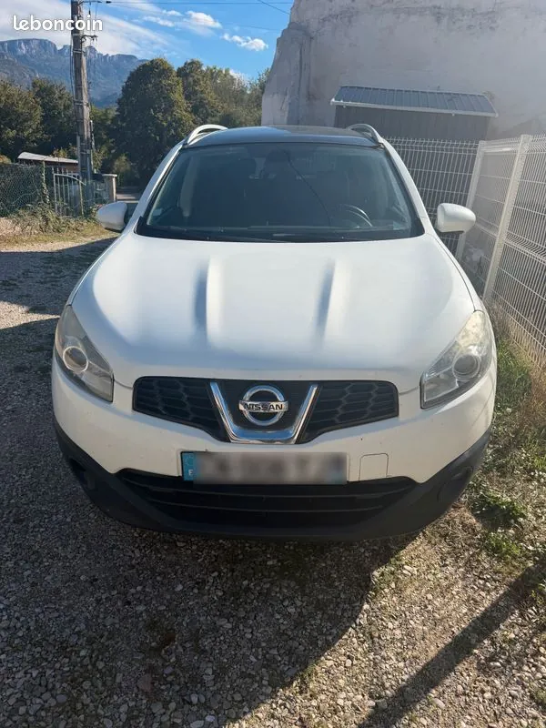 Nissan Qashqai 2012 photo 3