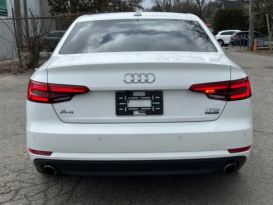 Audi A4 2017 photo 4