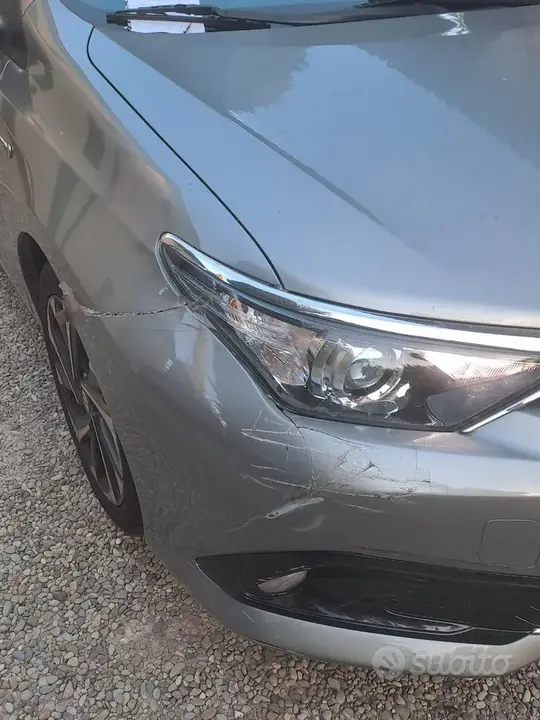 Toyota Auris 2016 photo 5