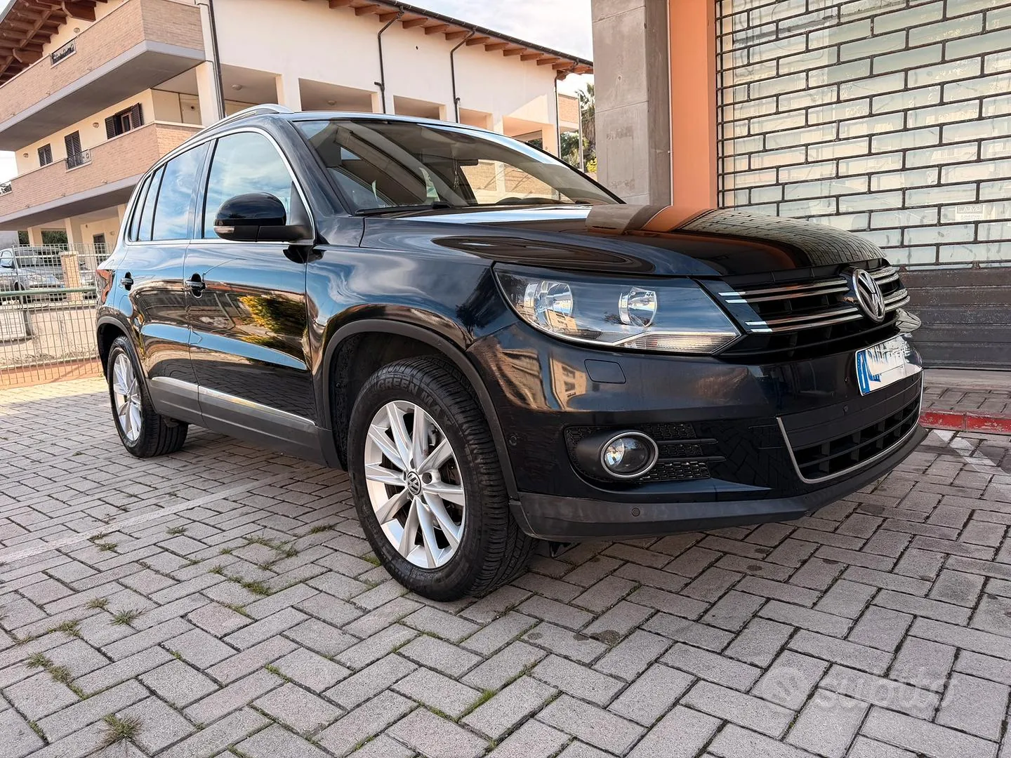 Volkswagen Tiguan 2012 photo 3
