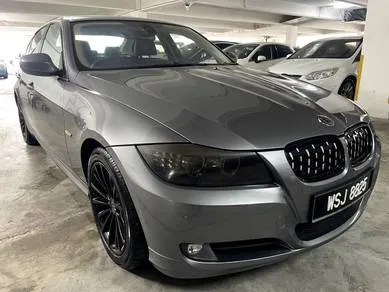 BMW 323I