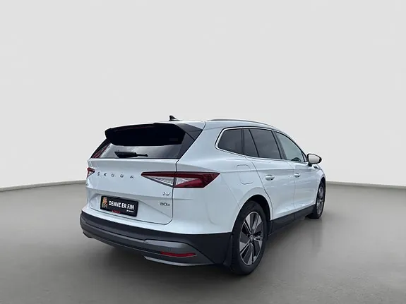 Skoda Enyaq 2023 photo 5