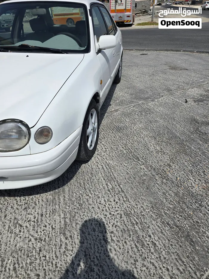 Toyota Corolla 1998 photo 2