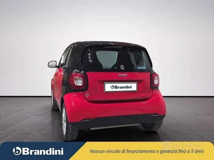 Smart Fortwo 2017 photo 3
