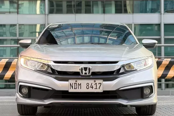 Honda Civic 2019 photo 2