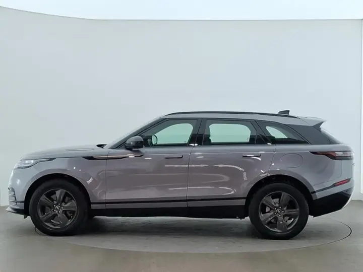 Land Rover Range Rover Velar 2022 photo 4