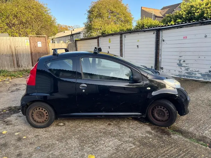 Peugeot 107