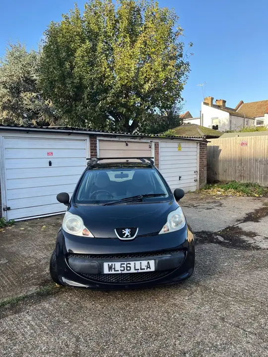 Peugeot 107 2007 photo 4