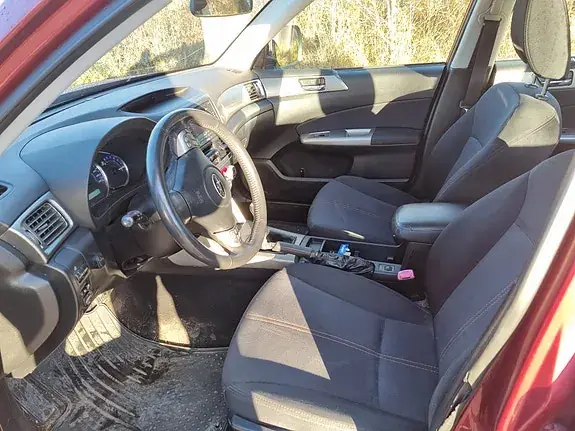 Subaru Forester 2010 photo 3