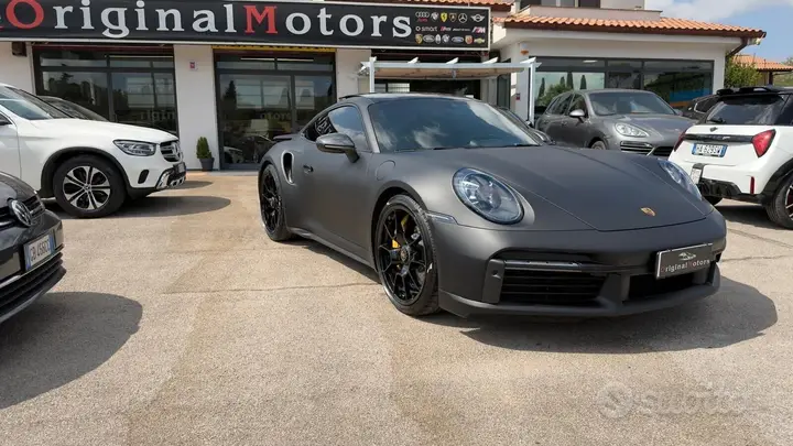 Porsche 911 Turbo S Coupé 2020 photo 2