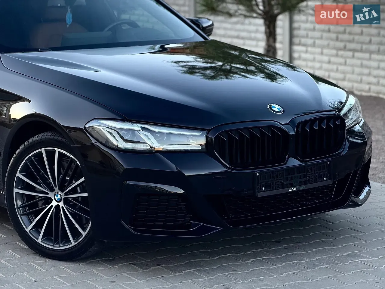 BMW 5 Series 2021 photo 4
